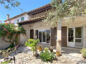 maison à la vente -   13460  SAINTES MARIES DE LA MER, surface 185 m2 vente maison - UBI476799386